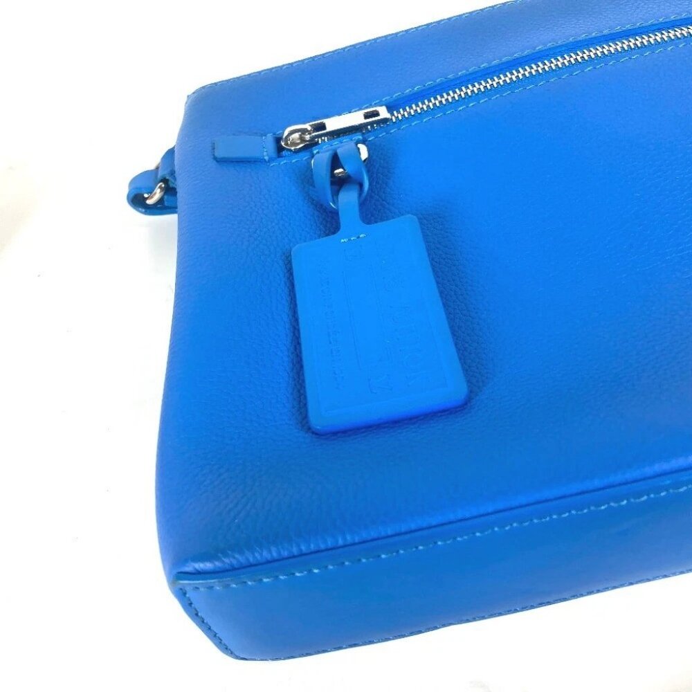 LOUIS VUITTON M82270 Aerogram Takeoff-Pouch Clutch (Initials "MH" on name tag) - Picture 6 of 15